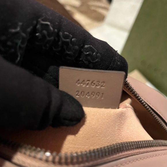 ❌SOLD❌ Gucci Marmont Small Matelasse Shoulder Bag - Picture 3 of 11